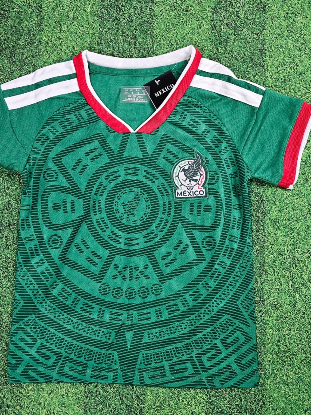 Mexico Kids Soccer Jersey Kit Youth/ jersey/ Jersey and Shorts - Picture 2 of 3